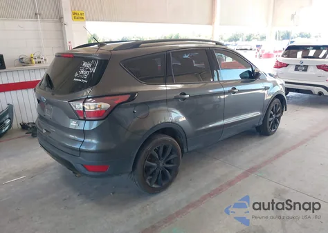 2018 Ford Escape Se из США, поврежденный, VIN 1FMCU9GD9JUB36955